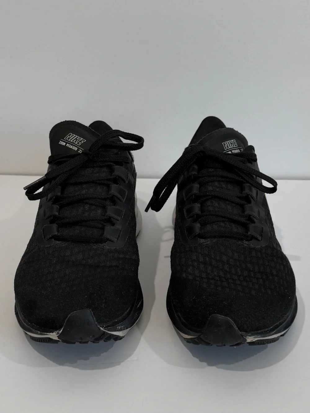 Nike Air Zoom Pegasus Women's Running Shoes - Black/White Size 37